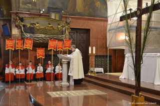 Ponad stu aktorów wystąpiło w piekarskim Misterium Męki Pańskiej