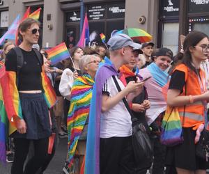 II Marsz Równości w Bydgoszczy pod hasłem Wybierz miłość” [ZDJĘCIA]