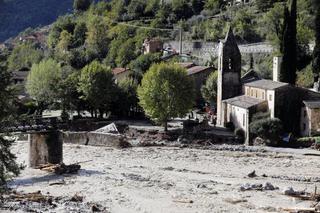 ARMAGEDDON we Francji i Włoszech! Wielkie zniszczenia,ofiary śmiertelne ulewy i huragany, dziesiątki zaginionych w obu krajach i straty na miliony euro