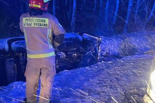 Dachowanie samochodu na DK 79 koło Połańca