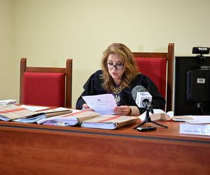 5-miesięczny chłopczyk ze śladami pobicia trafił do szpitala. Sąd ukarał oboje rodziców