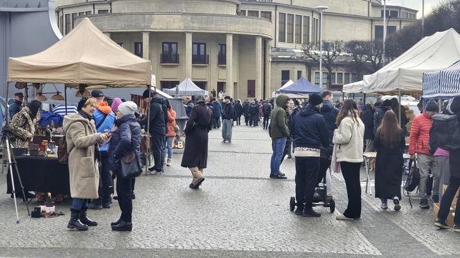 Giełda Staroci we Wrocławiu. Takie cuda mogli znaleźć wrocławianie w ten weekend