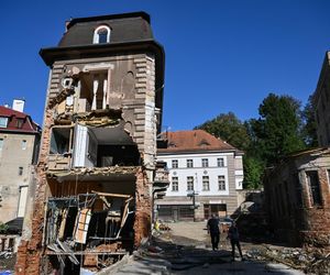 Szok, złość i płacz w Lądku-Zdroju. Miasto w niczym nie przypomina uzdrowiska [ZDJĘCIA]