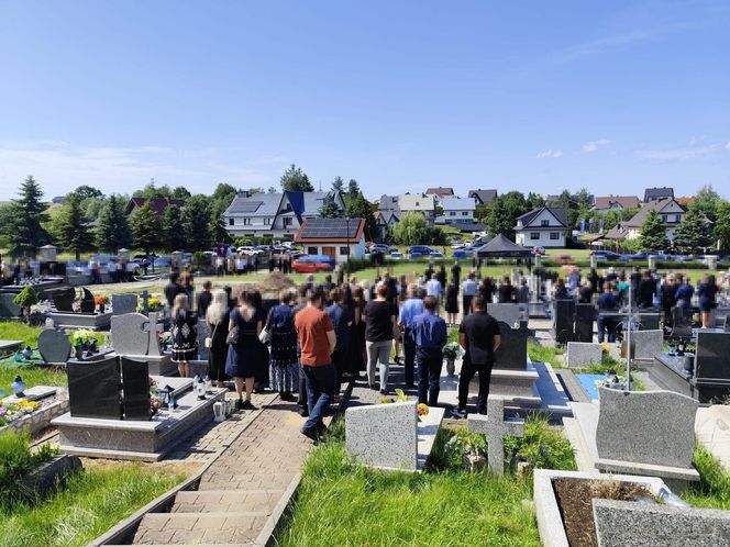 Ostatnie pożegnanie Katarzyny, która zginęła z rąk męża