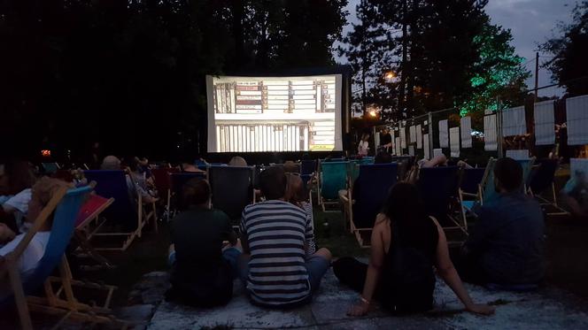 Trwa kolejna edycja OFF Festivalu! Setki ludzi bawią się w Katowicach [ZDJĘCIA]