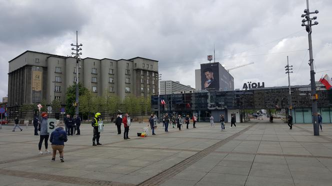 Protest przeciwko wyborom korespondencyjnym w Katowicach 