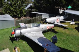 Zlot Zabytkowych Aut w Muzeum im. Orła Białego w Skarżysku-Kamiennej