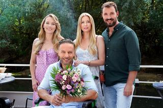 Barwy szczęścia odc. 2756: Renata (Anna Mrozowska), Marcin Kodur (Oskar Stoczyński), Dominika (Karolina Chapko), Sebastian (Marek Krupski)