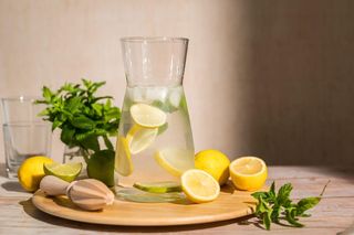 Mam przepis na naturalnie gazowaną lemoniadę. Nic lepiej nie gasi pragnienia