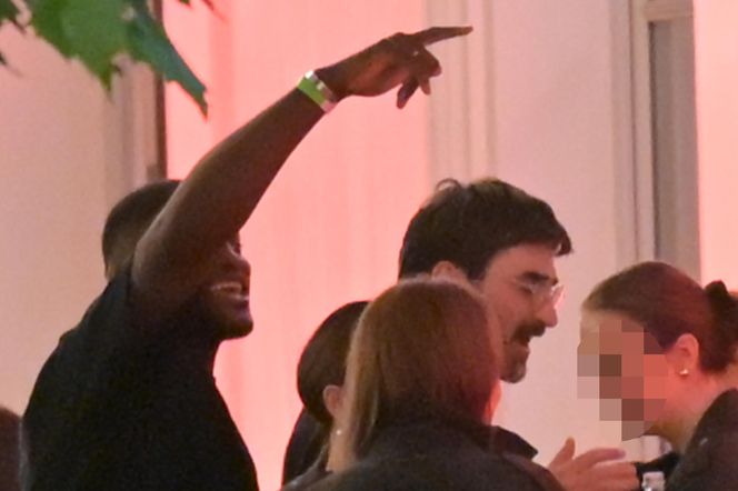 Niezła bibka Afryka Express. Obejrzeli razem odcinek, a potem poszli w tango. Iwan wyszedł ostatni