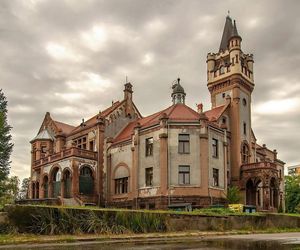Przypomina zamek Disneya. Słynny pałac będzie otwarty dla turystów