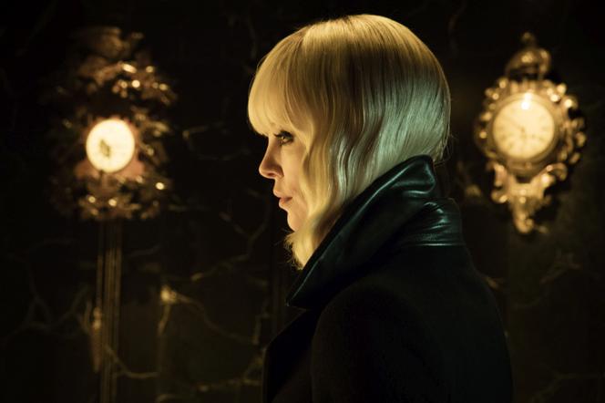 Charlize Theron w filmie Atomic Blonde