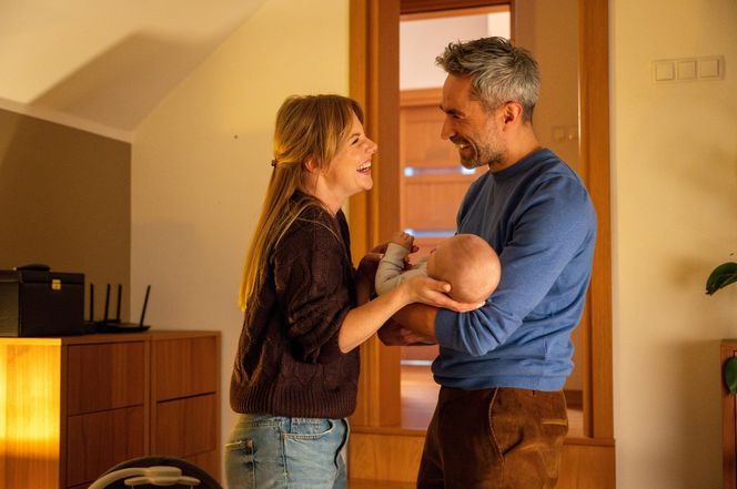 Na sygnale, odc. 697. Basia (Anna Wysocka), Benio (Hubert Jarczak), Adam (Mikołaj Jaworski)