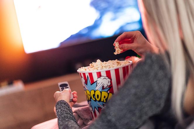 Filmy, książki i seriale młodzieżowe na relaks przed maturą. Te tytuły pomogą zwalczyć stres