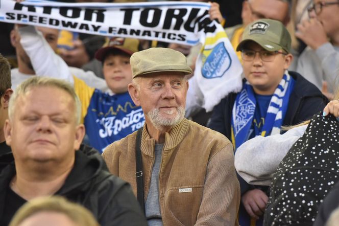 PRES Grupa Deweloperska Toruń - Betard Sparta Wrocław. Zdjęcia kibiców i zawodników z półfinału PGE Ekstraligi na Motoarenie