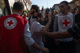 5000 opakowań leków! Papież Leon XIV wysyła antybiotyki dla dzieci do Strefy Gazy i Ukrainy