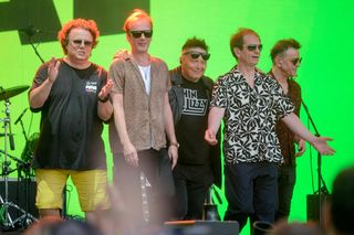 Muniek Staszczyk wprost o odejściu Jana Benedka z T.Love. Kocham go jak brata, ale musieliśmy się rozstać 