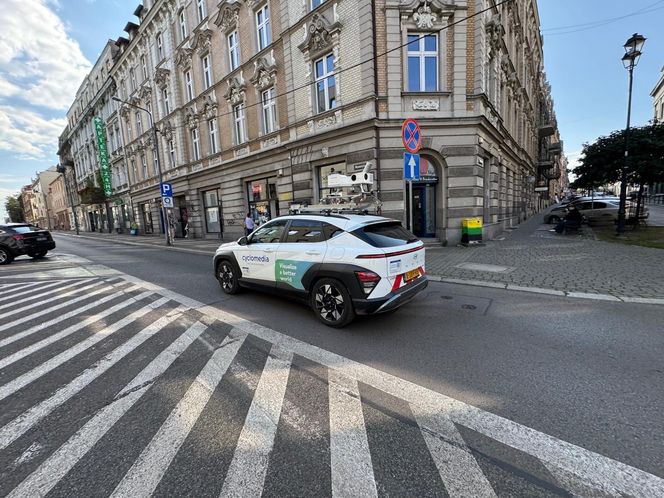 Monitorowanie miejsc parkowania w Katowicach
