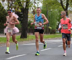 Wings for Life 2023. Tysiące biegaczy na ulicach Poznania