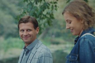 M jak miłość odc. 1780. Natalka (Dominika Suchecka), Adam Karski (Patryk Szwichtenberg) 