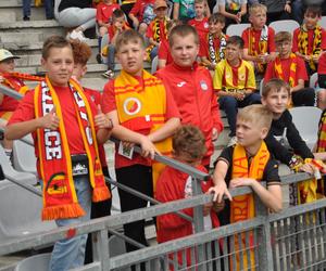 Korona Kielce - Ruch Chorzów. Zdjęcia kibiców na Suzuki Arenie