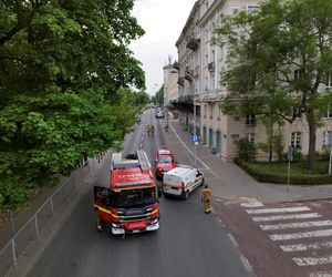 Ludzie usłyszeli huk, z okien buchnął pył. Runęła część zabytkowej kamienicy w Śródmieściu
