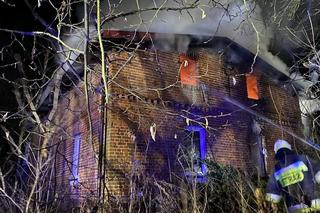 Nocny pożar pod Grudziądzem! Z domu niewiele zostało [ZDJĘCIA]