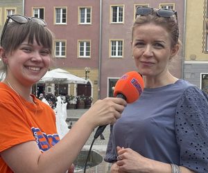 Tłumy przyjezdnych i uśmiechy na twarzach. Wakacyjny patrol Eska Summer City na olsztyńskiej Starówce