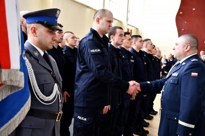 30 nowych policjantów w szeregach podlaskiej policji