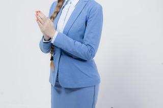 Jak się ubrać do kościoła? Ekspert odpowiada