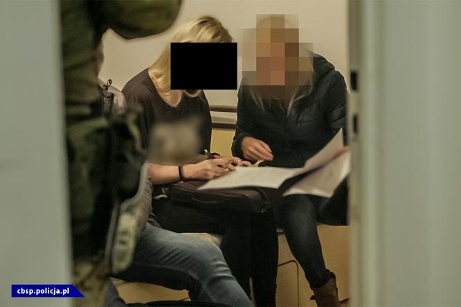 CBŚP zatrzymało na Śląsku handlarzy sterydami