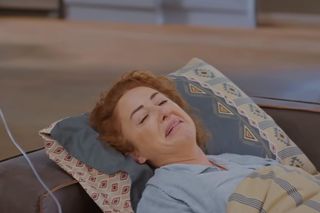 Miłość i nadzieja, odcinek 331. Hulya