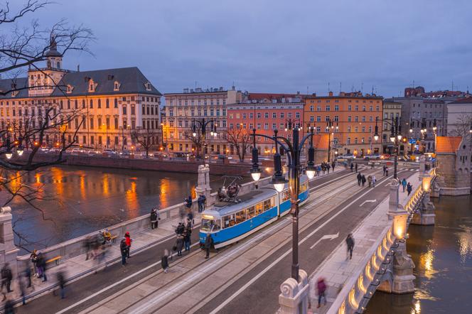 Wrocław pięknieje! Mosty Pomorskie w nowym blasku