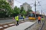 Wielka ofensywa Tramwajów Warszawskich. Tramwajarze remontują i budują jak szaleni