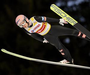 Dramat gwiazdy skoków narciarskich. Rok temu cieszył się z olimpijskiego złota, teraz ma ogromne problemy