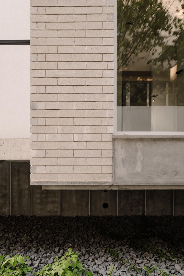 Przebudowa bliźniaka z PRL-u w Warszawie