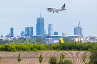 Polska odbudowuje ruch lotniczy najszybciej w UE