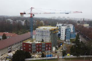 Tutaj znajdą się nowoczesne oddziały zakaźne szpitala wojewódzkiego w Szczecinie. Zobacz postępy na placu budowy!