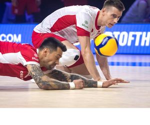 Grbić brutalnie podsumował siatkarzy. Namęczyli się strasznie, ale pokonali Kanadę [WIDEO]