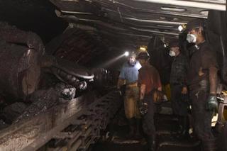 Potężny wstrząs w kopalni Murcki w Katowicach. Dwóch górników zostało rannych