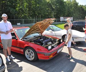 Auto Moto Fiesta Kielce 2023. Publiczność i mnóstwo atrakcji na torze w Miedzianej Górze