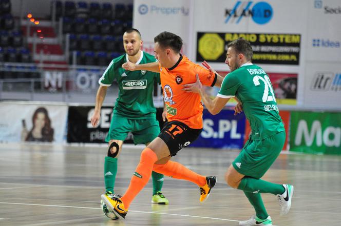 FC Toruń - Rekord Bielsko-Biała 2:1