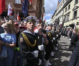  Karol Nawrocki przejmuje symboliczne zwierzchnictwo nad Orderem Orła Białego i Orderem Odrodzenia Polski