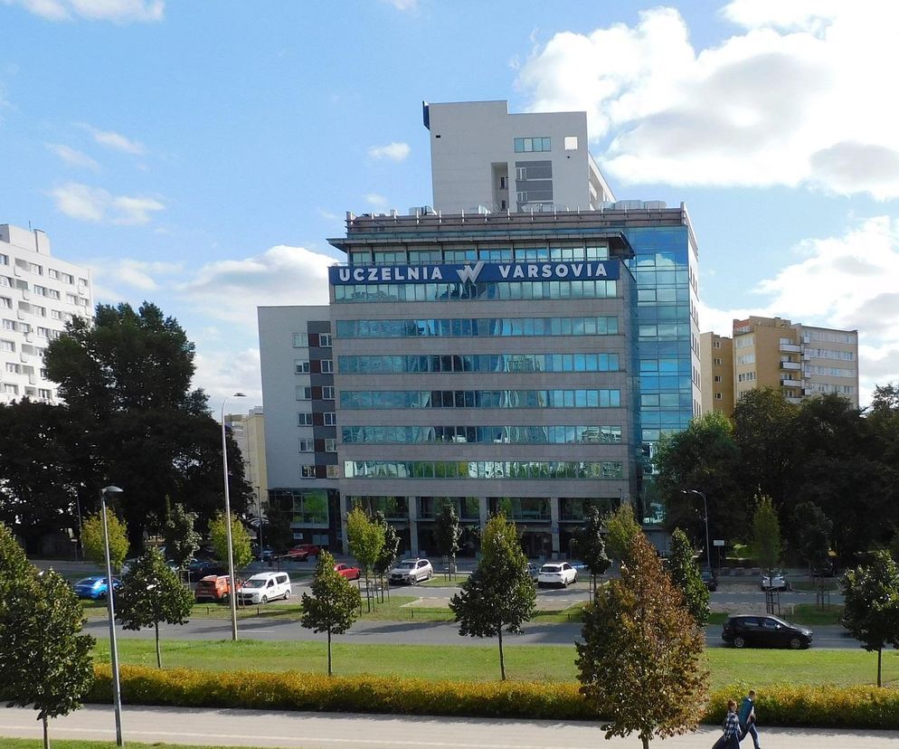 Tajemnicza śmierć byłego prorektor Collegium Humanum. Został znaleziony martwy w apartamencie