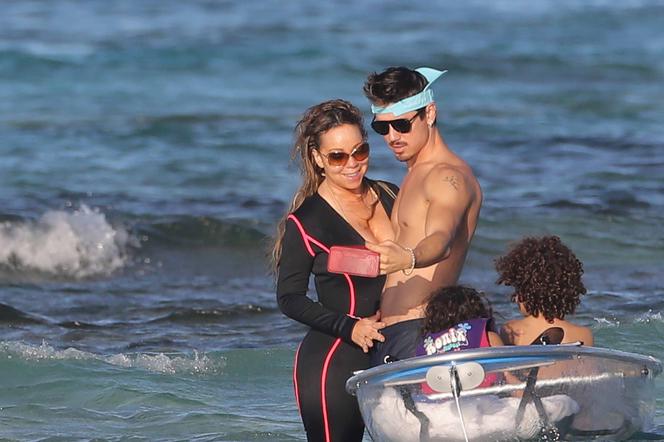 Mariah Carey i Bryan Tanaka na plaży