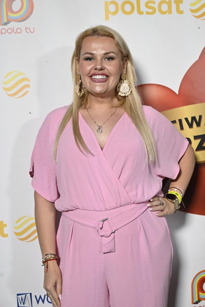 Festiwal Weselnych Przebojów Polsatu. Marcelina Zawadzka jak młoda, Ela Romanowska z wielkim rozcięciem, a Miszczak kwitnie!