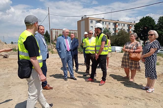 Pierwszy rok budowy tramwaju do Górki Narodowej