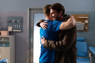 Na dobre i na złe odc. 886: Michał (Mateusz Janicki), Artiom (Michaił Pszeniczny)