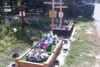 Od śmierci Żory Korolyova minęły już miesiące. Tak wygląda grób tancerza. Od kiedy Cię poznałam, nigdy nie musiałam sobie robić kawy