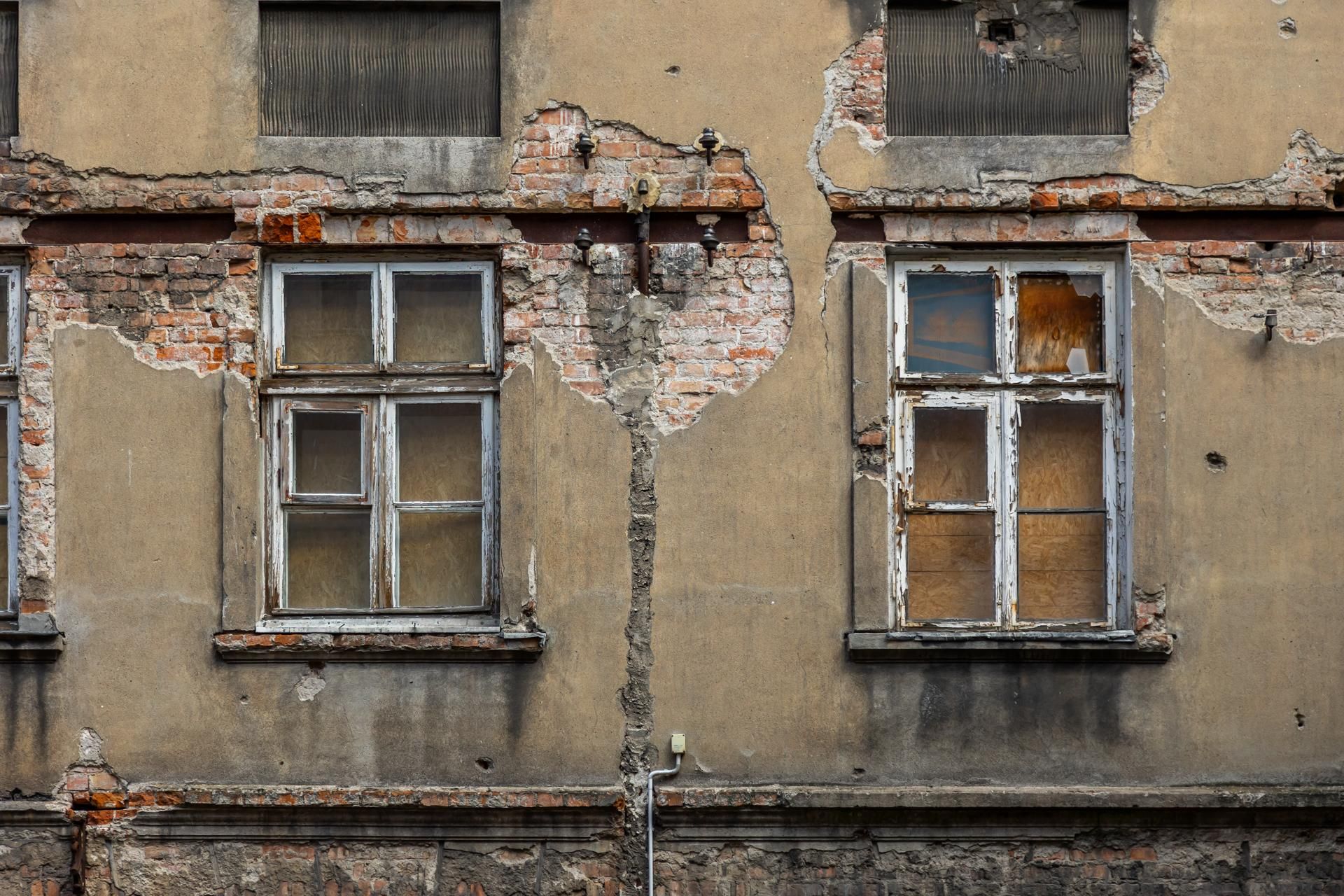 Kamienica przy ul. Węgierskiej 6 w Warszawie